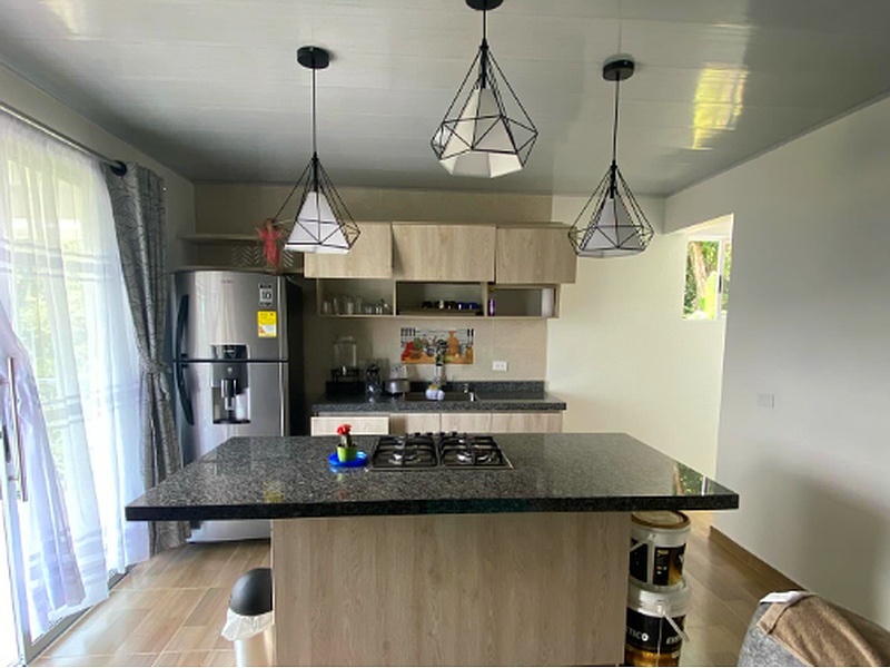 Mesón en Granito Colombia