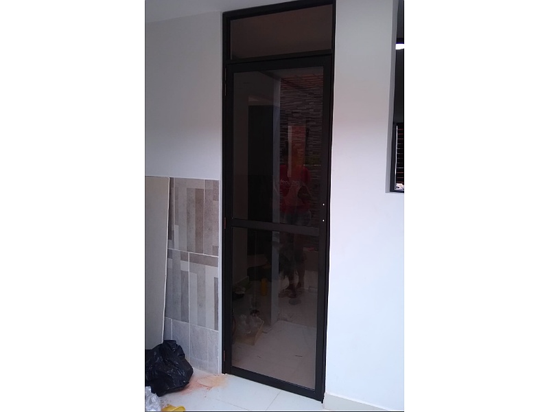 Puerta oscura Colombia