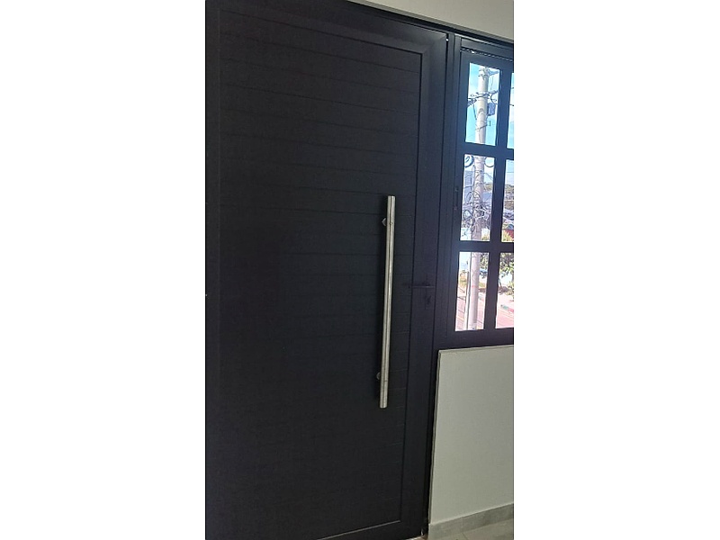 Puerta negra Colombia